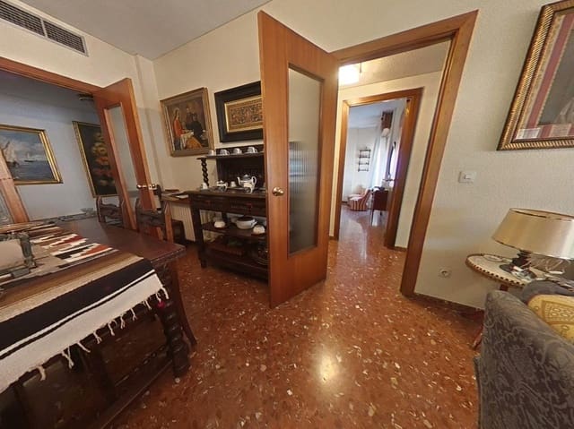 5 quarto Apartamento para venda em Centro, Córdova cidade com garagem - 349 000 € (Ref: 9443343)