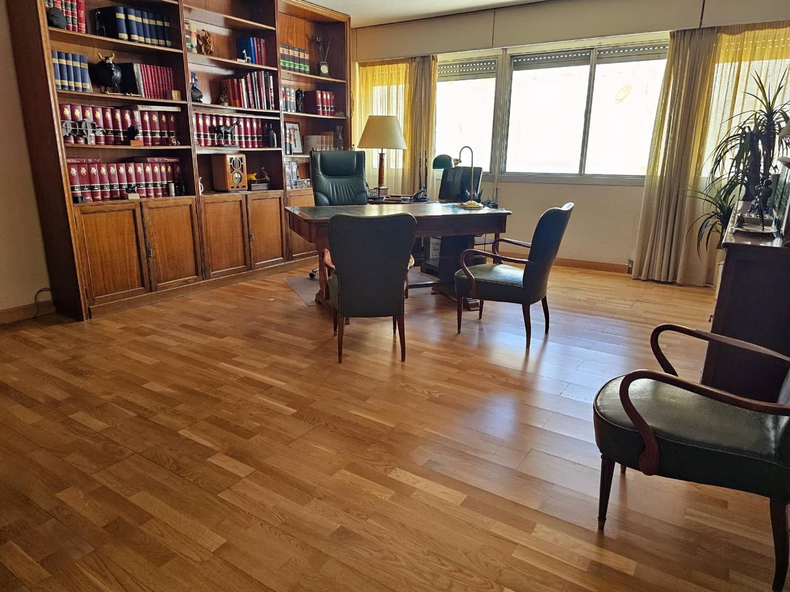 4 chambre Bureau à vendre à Cordoue ville - 224 900 € (Ref: 9443344)