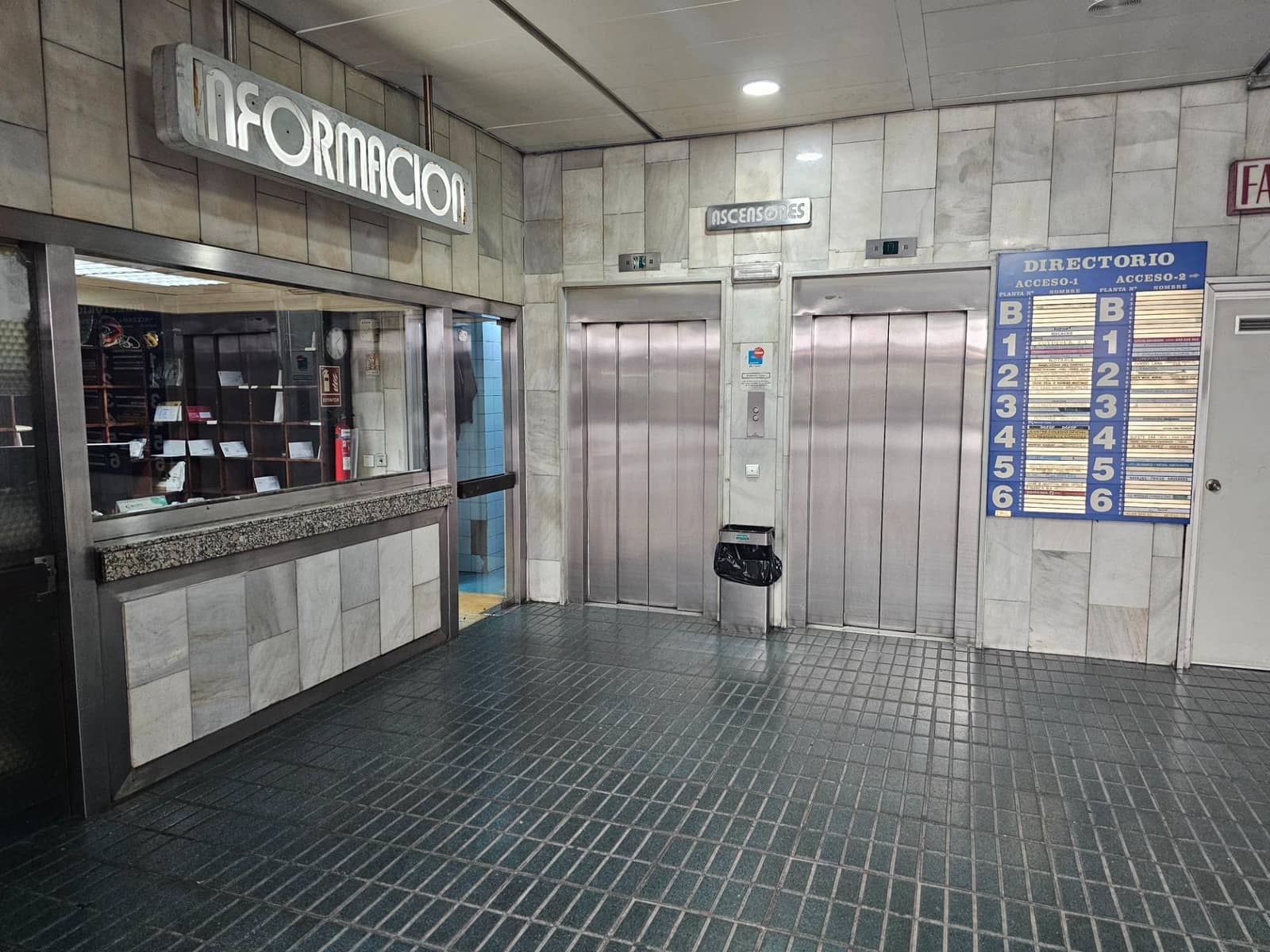 4 chambre Bureau à vendre à Cordoue ville - 224 900 € (Ref: 9443344)