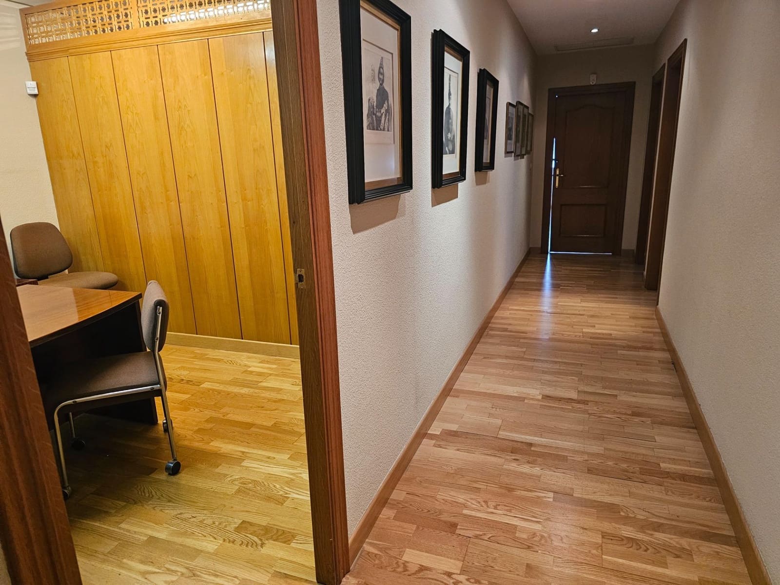 4 chambre Bureau à vendre à Cordoue ville - 224 900 € (Ref: 9443344)