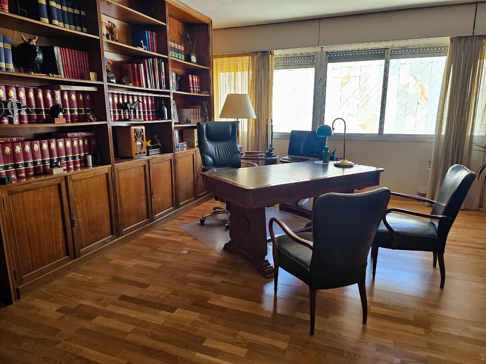 4 chambre Bureau à vendre à Cordoue ville - 224 900 € (Ref: 9443344)