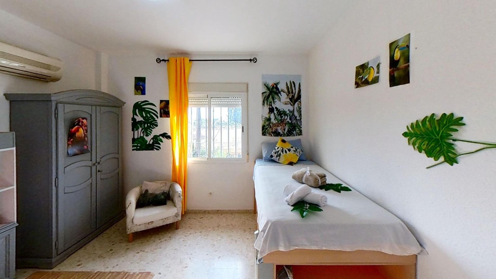 4 Zimmer Villa zu verkaufen in El Higueron mit Pool - 165.000 € (Ref: 9446441)