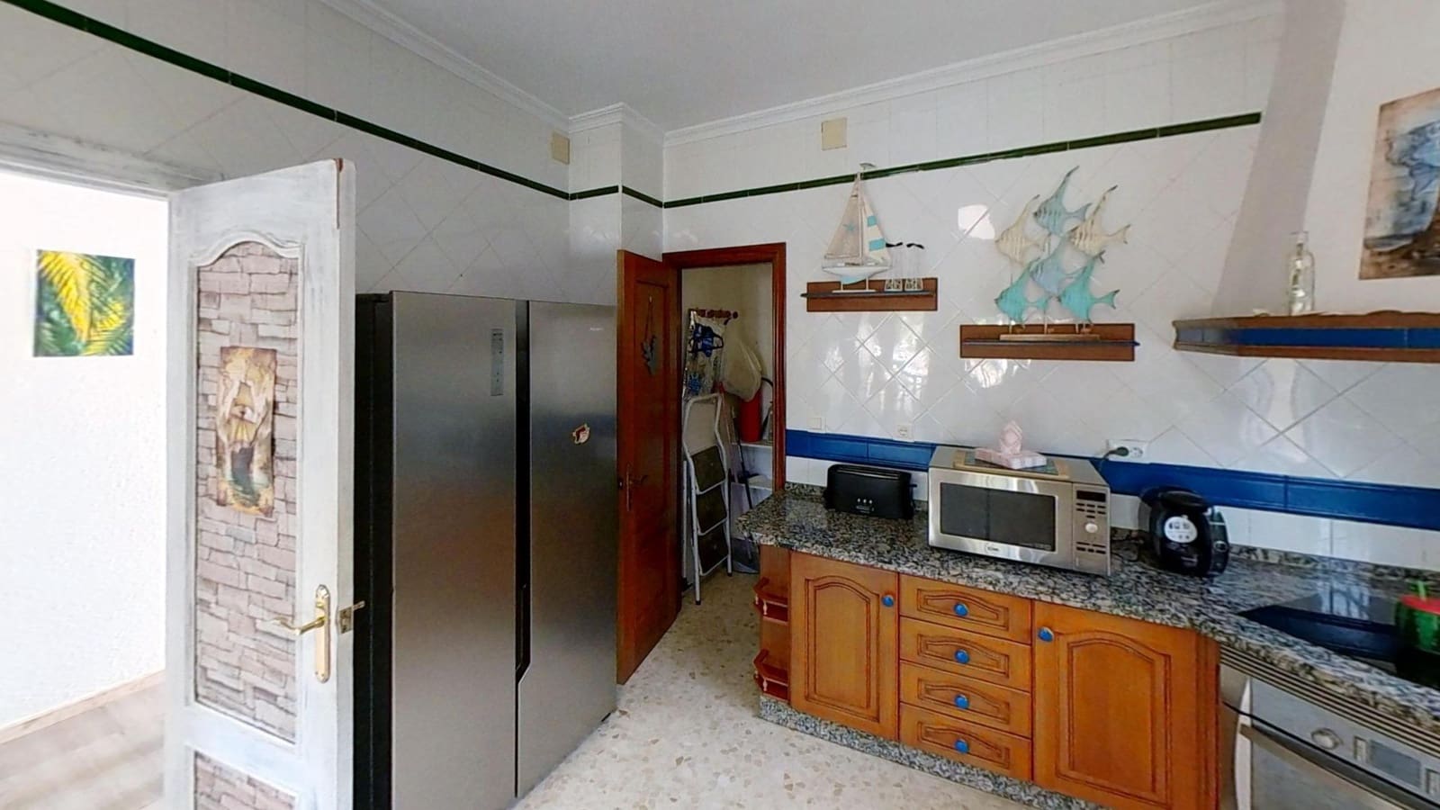 4 Zimmer Villa zu verkaufen in El Higueron mit Pool - 165.000 € (Ref: 9446441)