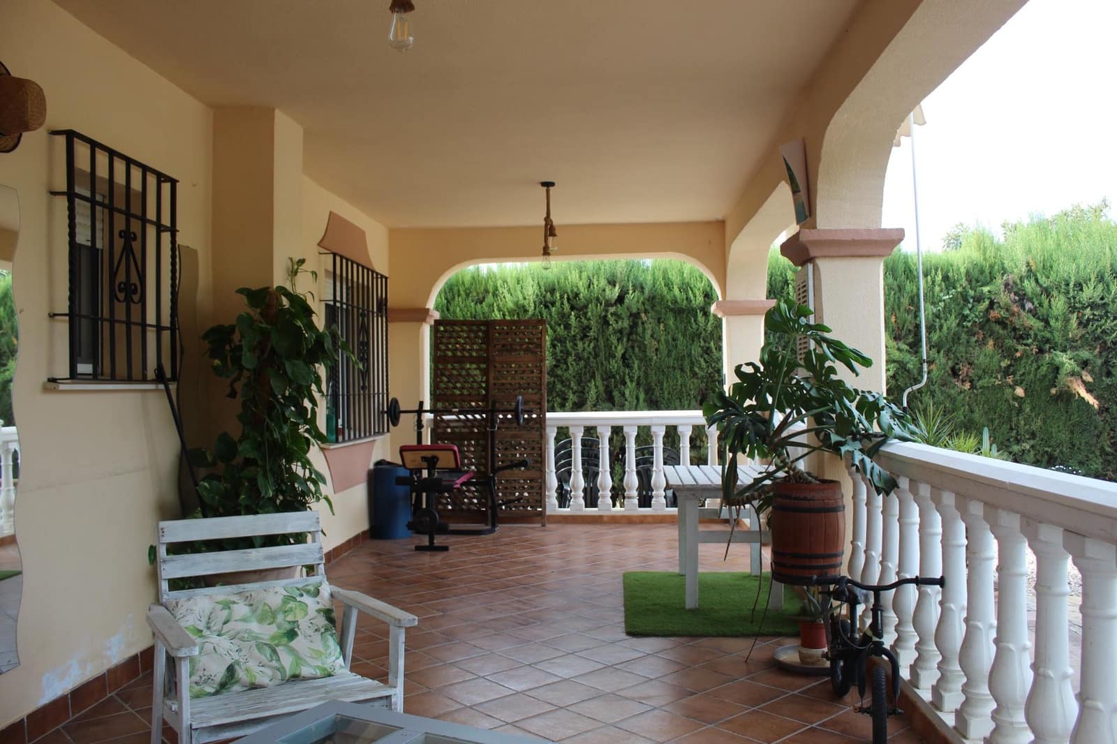 4 Zimmer Villa zu verkaufen in El Higueron mit Pool - 165.000 € (Ref: 9446441)