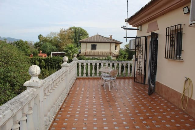 4 Zimmer Villa zu verkaufen in El Higueron, Córdoba Stadt mit Pool - 165.000 € (Ref: 9446441)