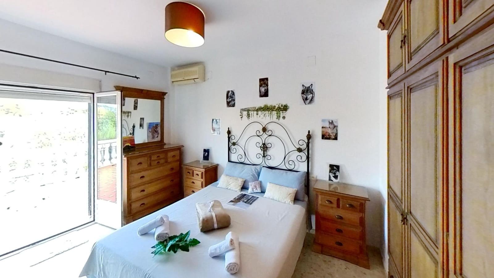 4 Zimmer Villa zu verkaufen in El Higueron mit Pool - 165.000 € (Ref: 9446441)