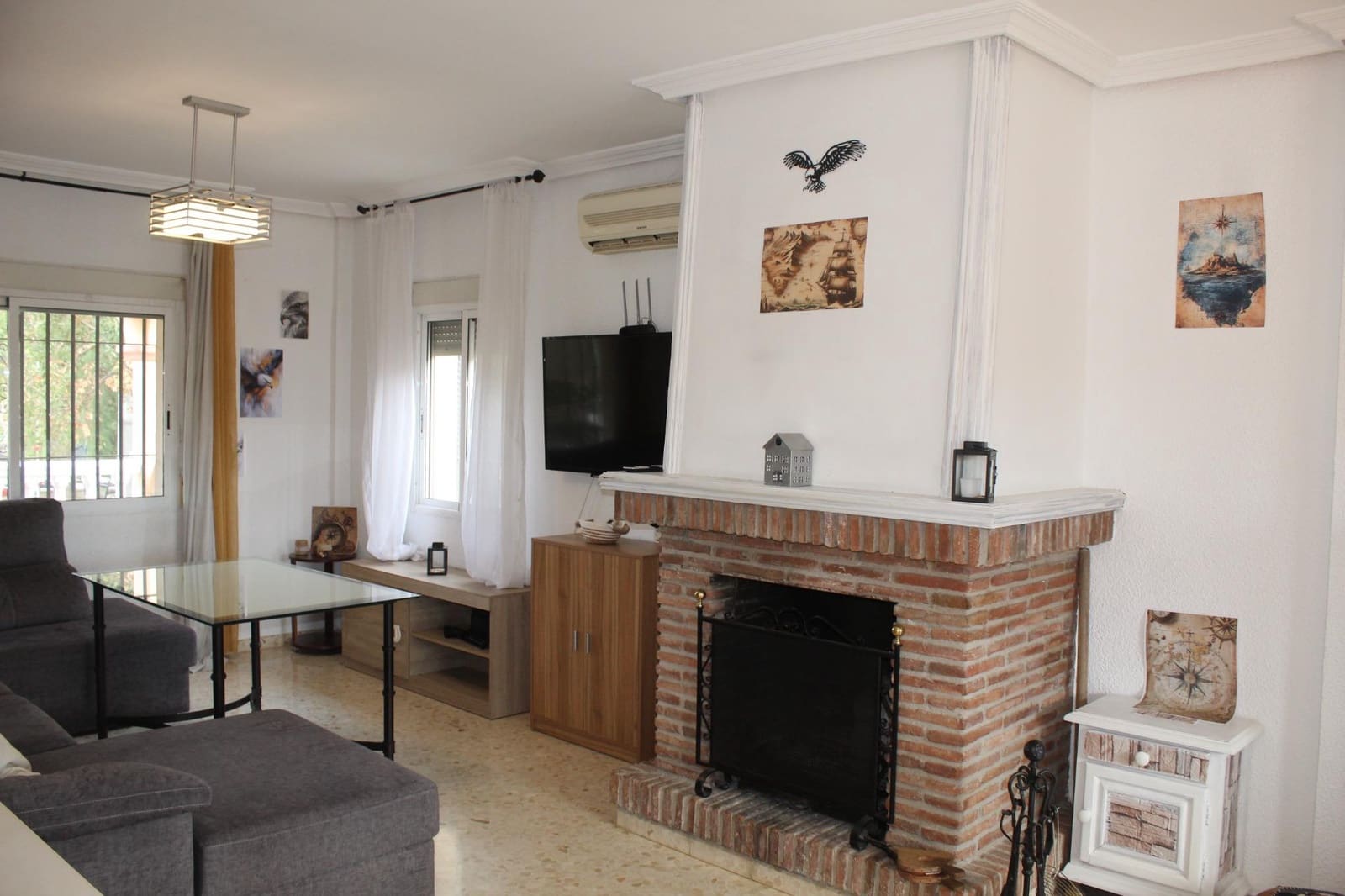 4 Zimmer Villa zu verkaufen in El Higueron mit Pool - 165.000 € (Ref: 9446441)