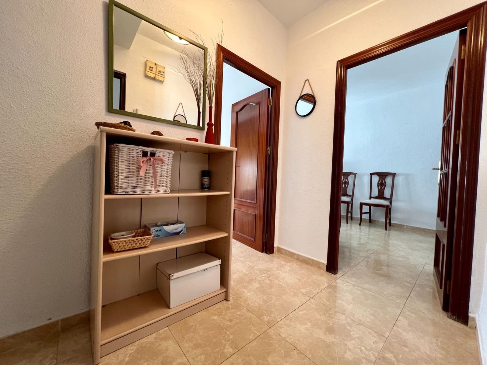 4 Zimmer Wohnung zu vermieten in Cordoba Stadt - 240 € (Ref: 9446442)