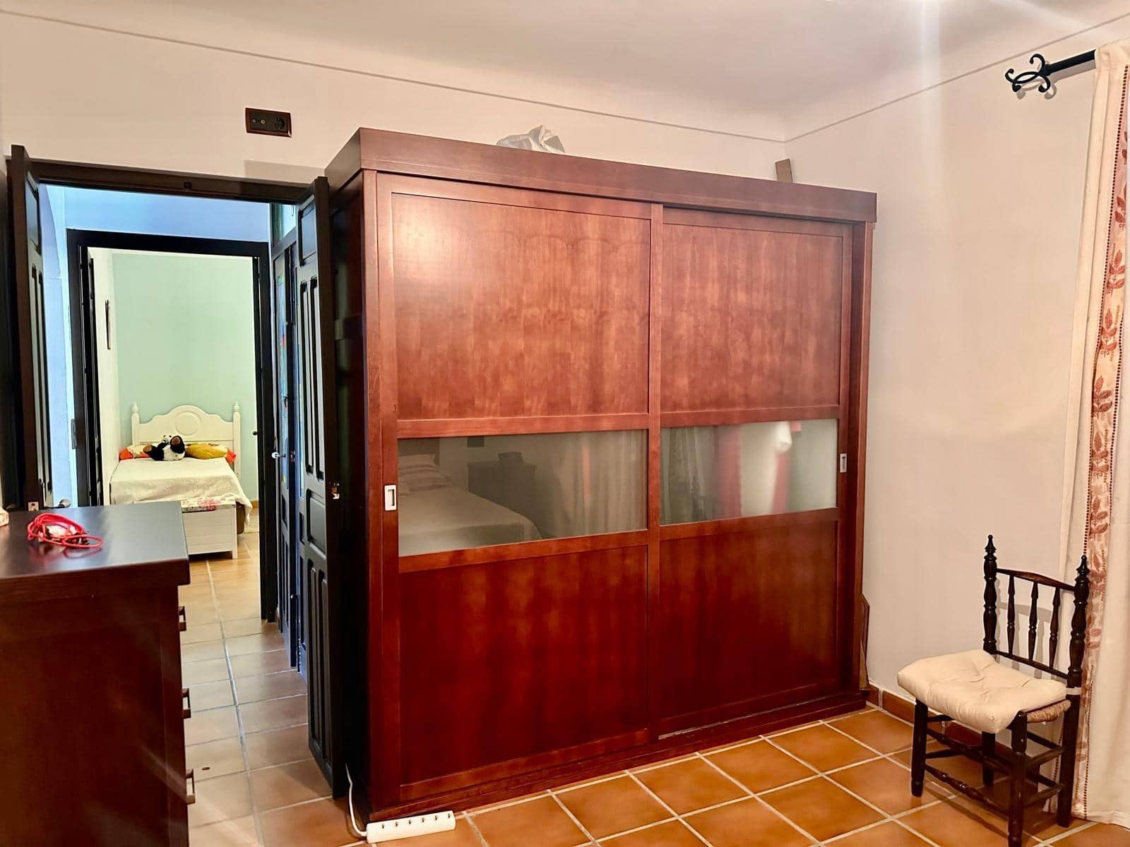 6 bedroom Townhouse for sale in Fuente Obejuna with garage - € 140,000 (Ref: 9449395)