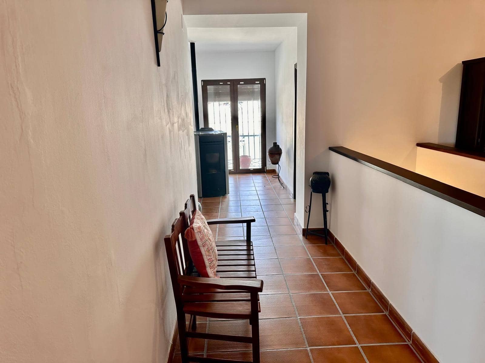 6 bedroom Townhouse for sale in Fuente Obejuna with garage - € 140,000 (Ref: 9449395)