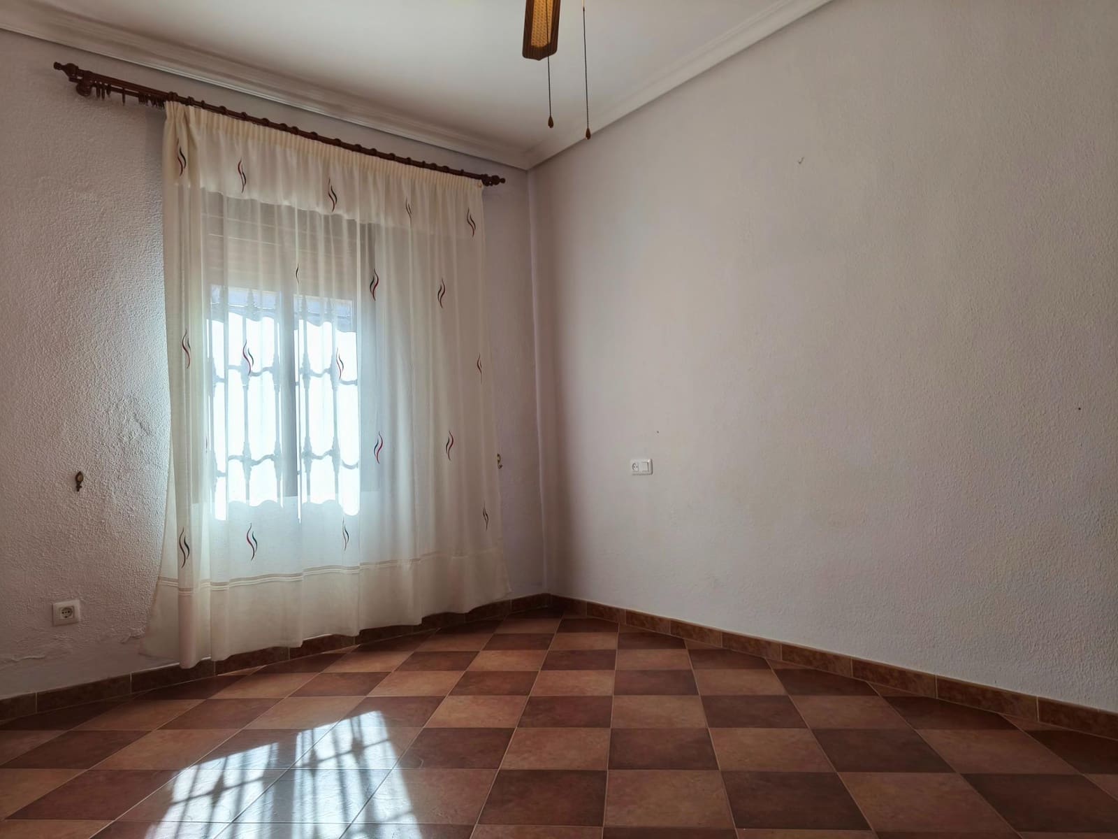 3 soverom Hus til salgs i La Carlota - € 155 000 (Ref: 9451105)