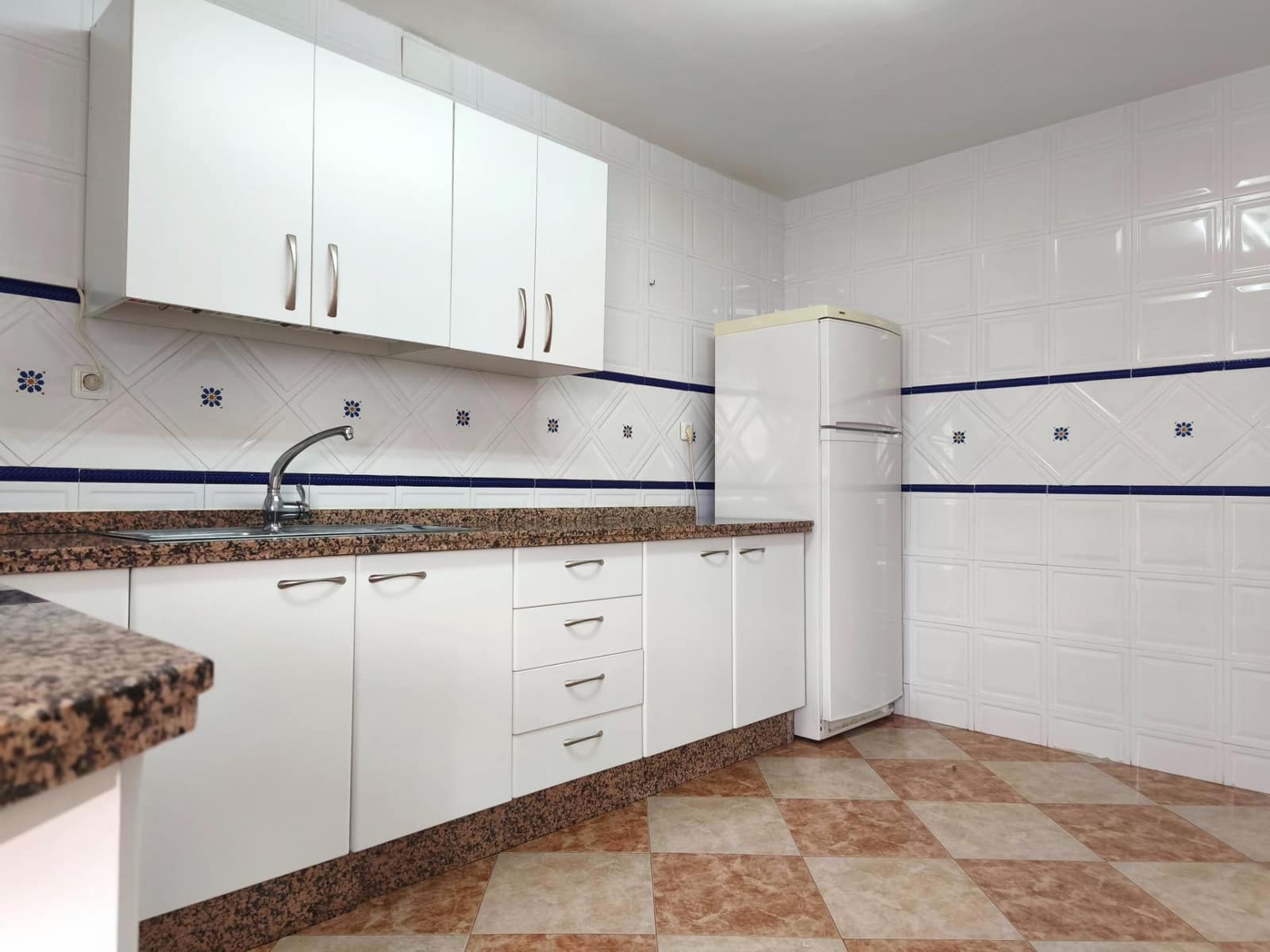 3 soverom Hus til salgs i La Carlota - € 155 000 (Ref: 9451105)