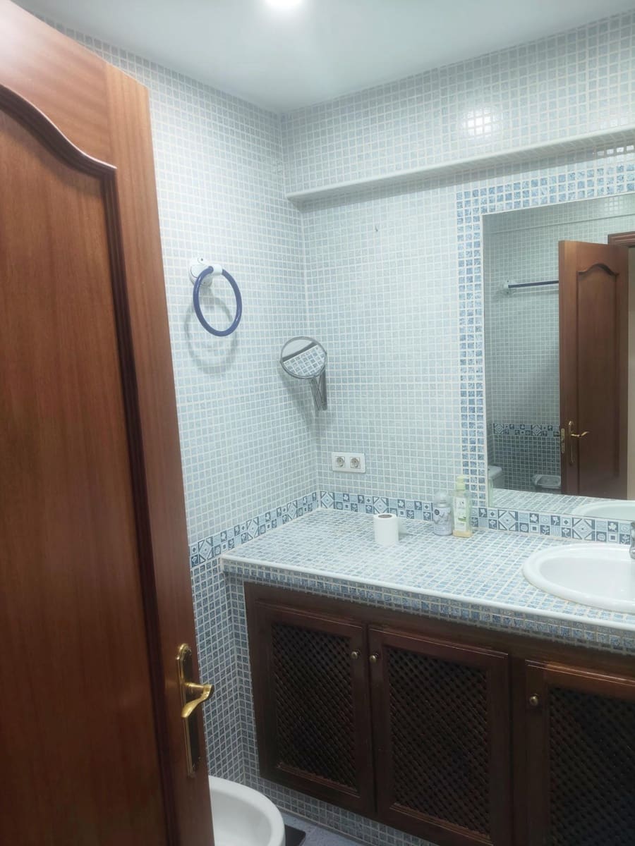 2 soverom Leilighet til leie i Cordoba by - € 650 (Ref: 9452225)