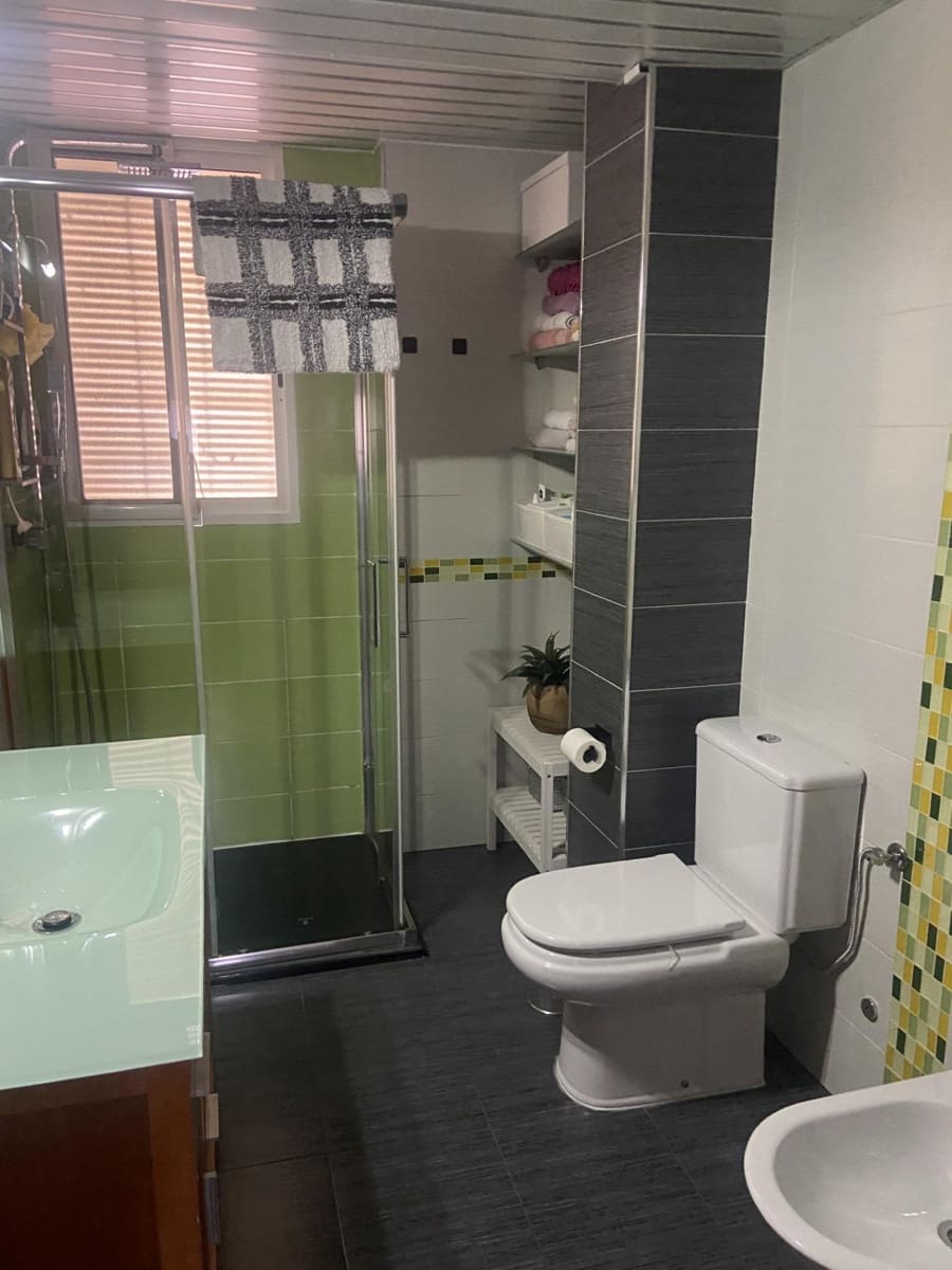 Piso de 3 habitaciones en Córdoba ciudad en venta - 165.000 € (Ref: 9452226)