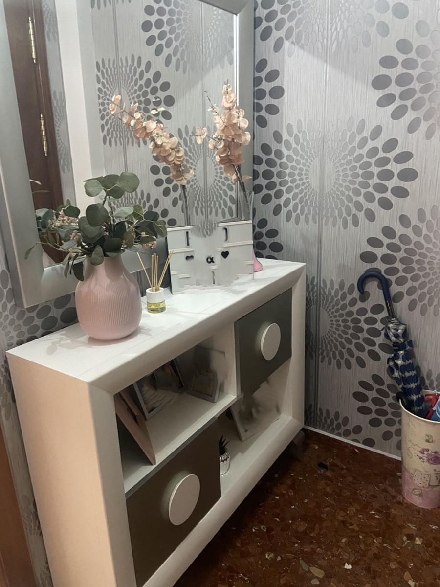 Piso de 3 habitaciones en Córdoba ciudad en venta - 165.000 € (Ref: 9452226)