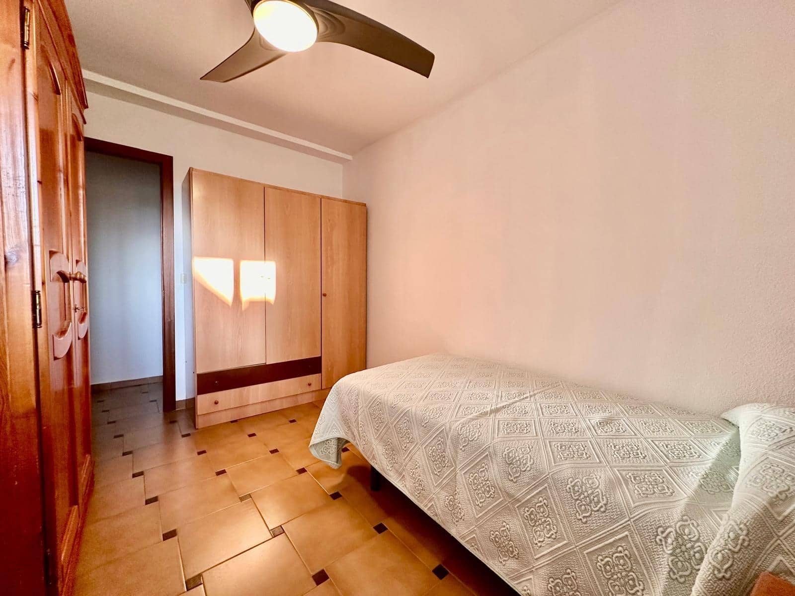 3 soverom Leilighet til leie i Cordoba by - € 700 (Ref: 9452228)