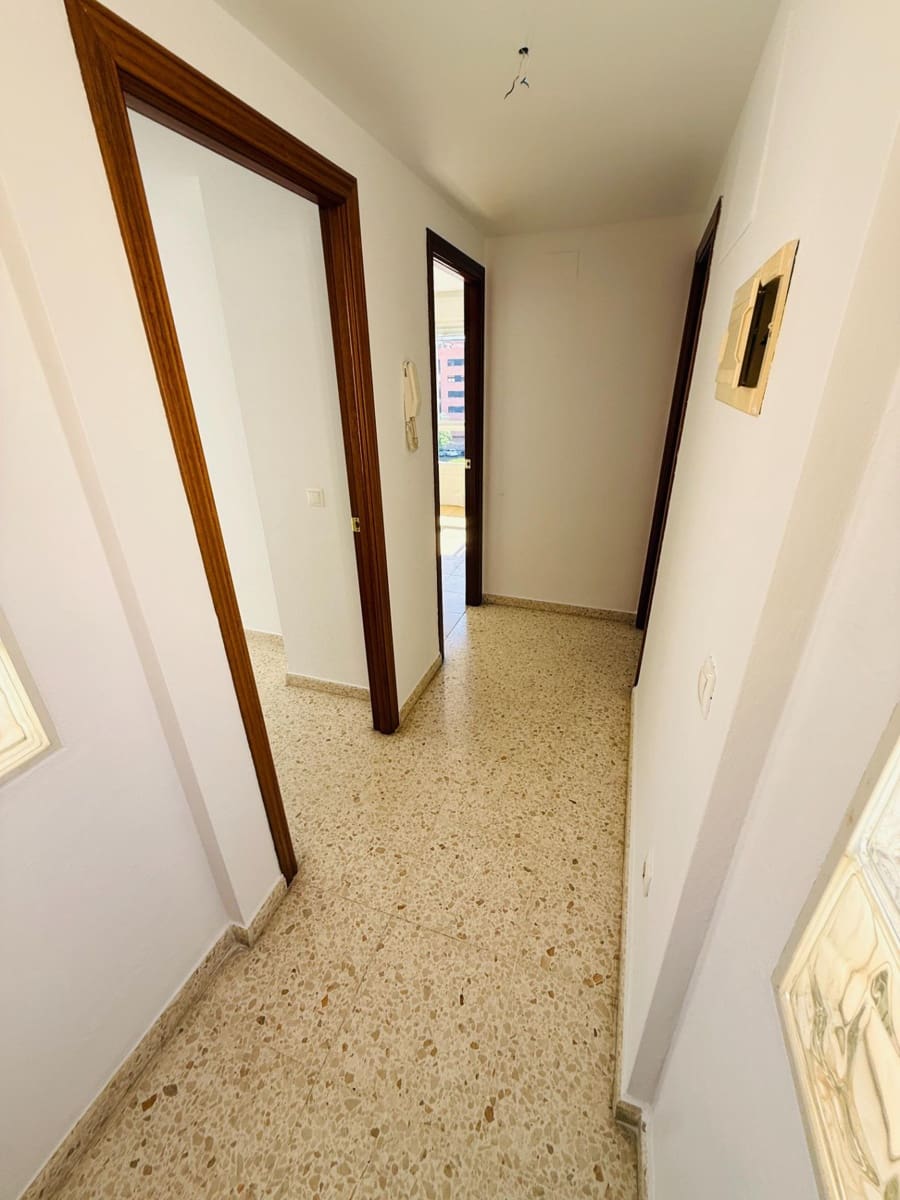 2 quarto Apartamento para venda em Cordova cidade com piscina garagem - 184 900 € (Ref: 9452796)