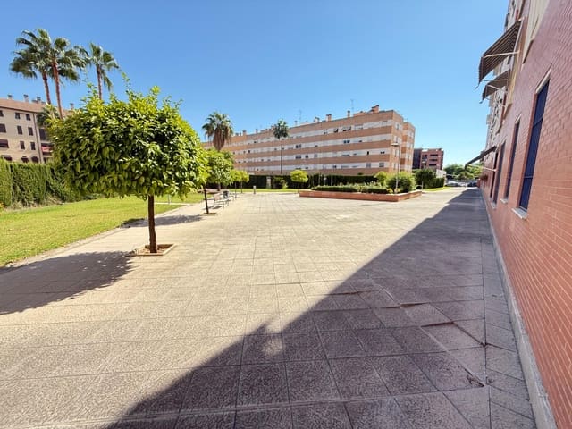 2 quarto Apartamento para venda em Córdova cidade - 184 900 € (Ref: 9452796)