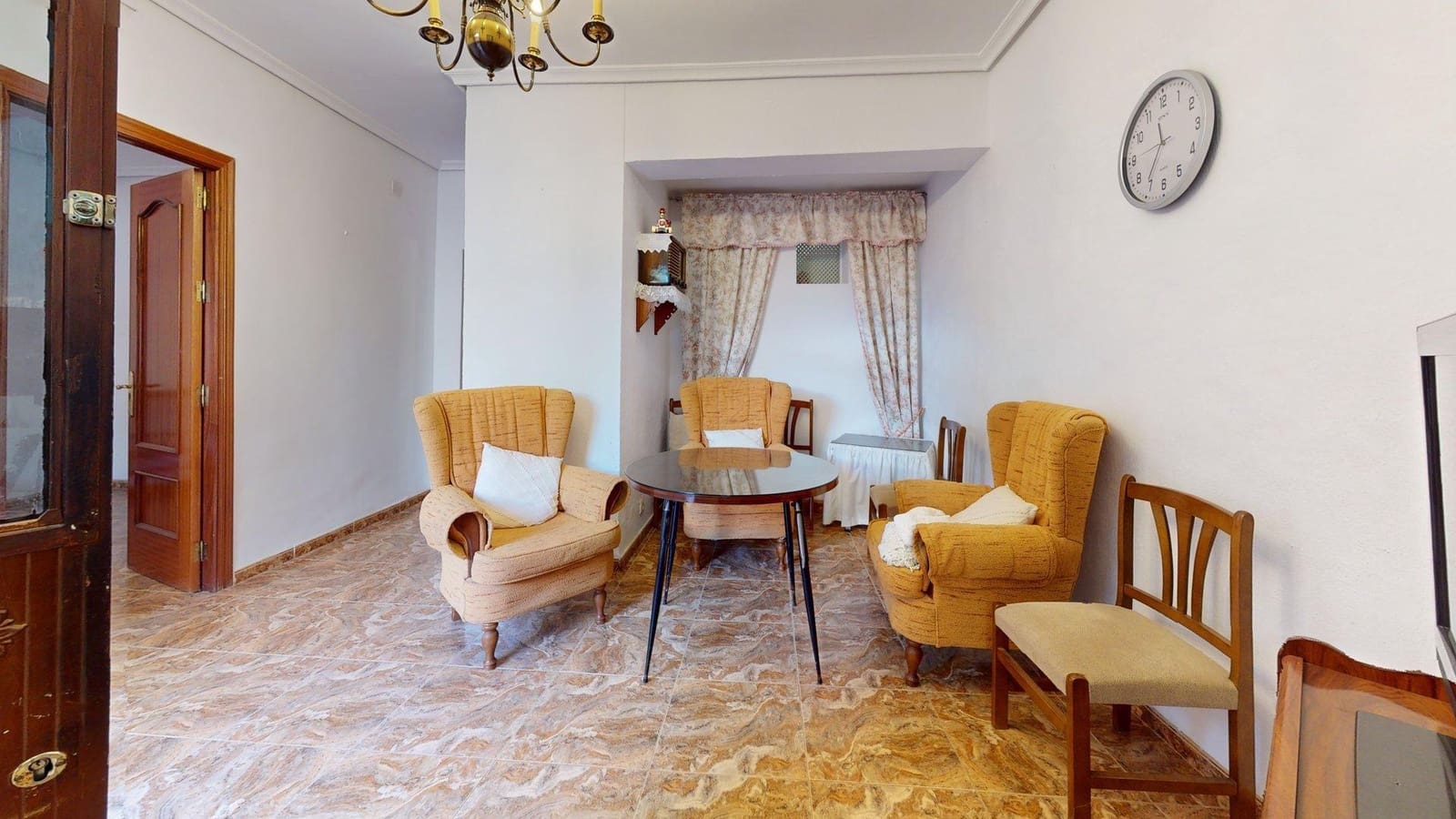 3 chambre Bungalow à vendre à Cordoue ville avec garage - 212 000 € (Ref: 9452797)