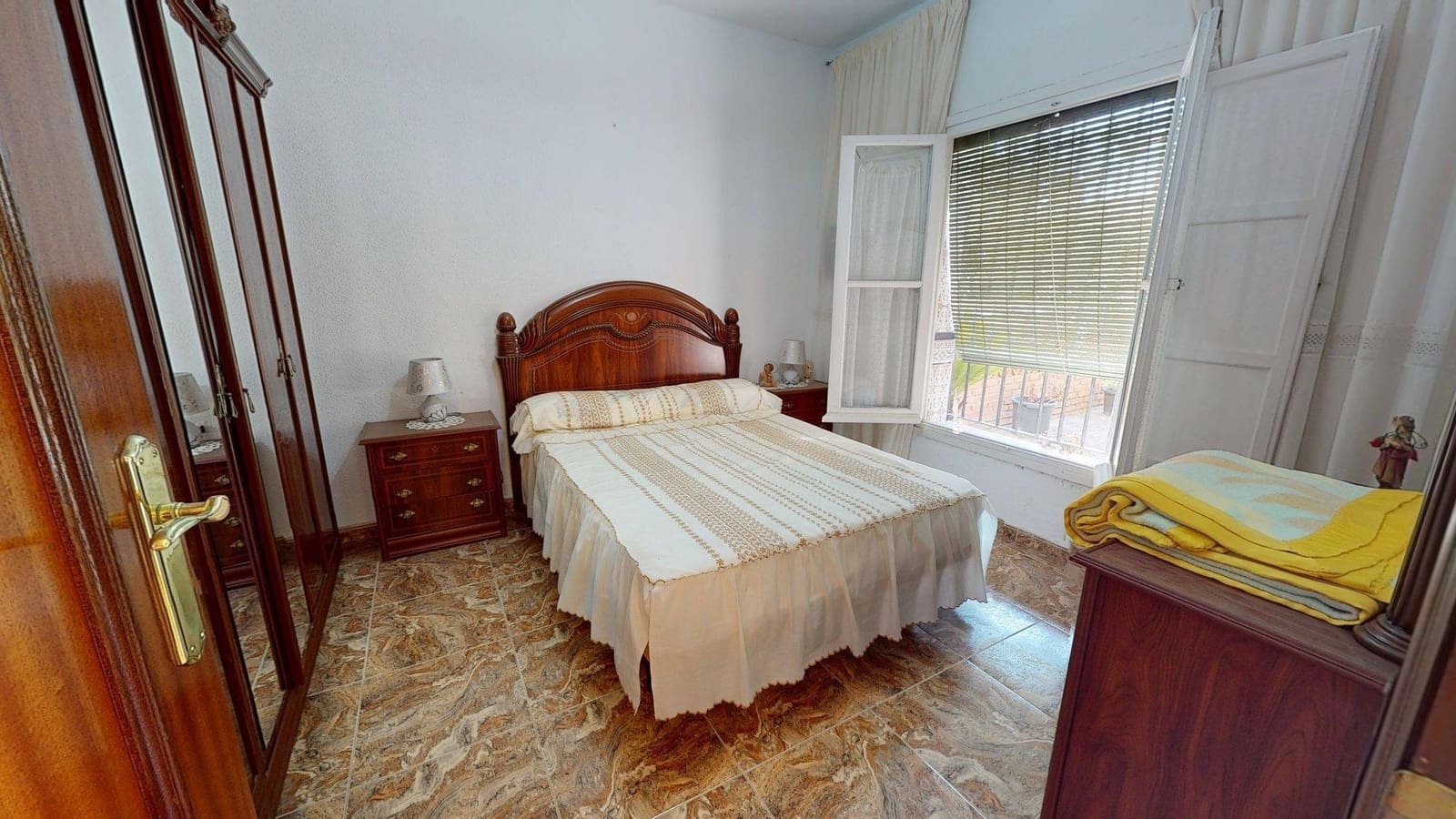 3 chambre Bungalow à vendre à Cordoue ville avec garage - 212 000 € (Ref: 9452797)