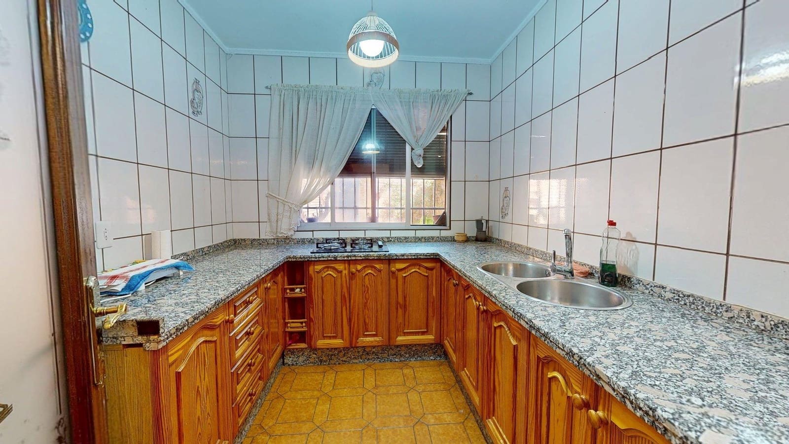 3 chambre Bungalow à vendre à Cordoue ville avec garage - 212 000 € (Ref: 9452797)