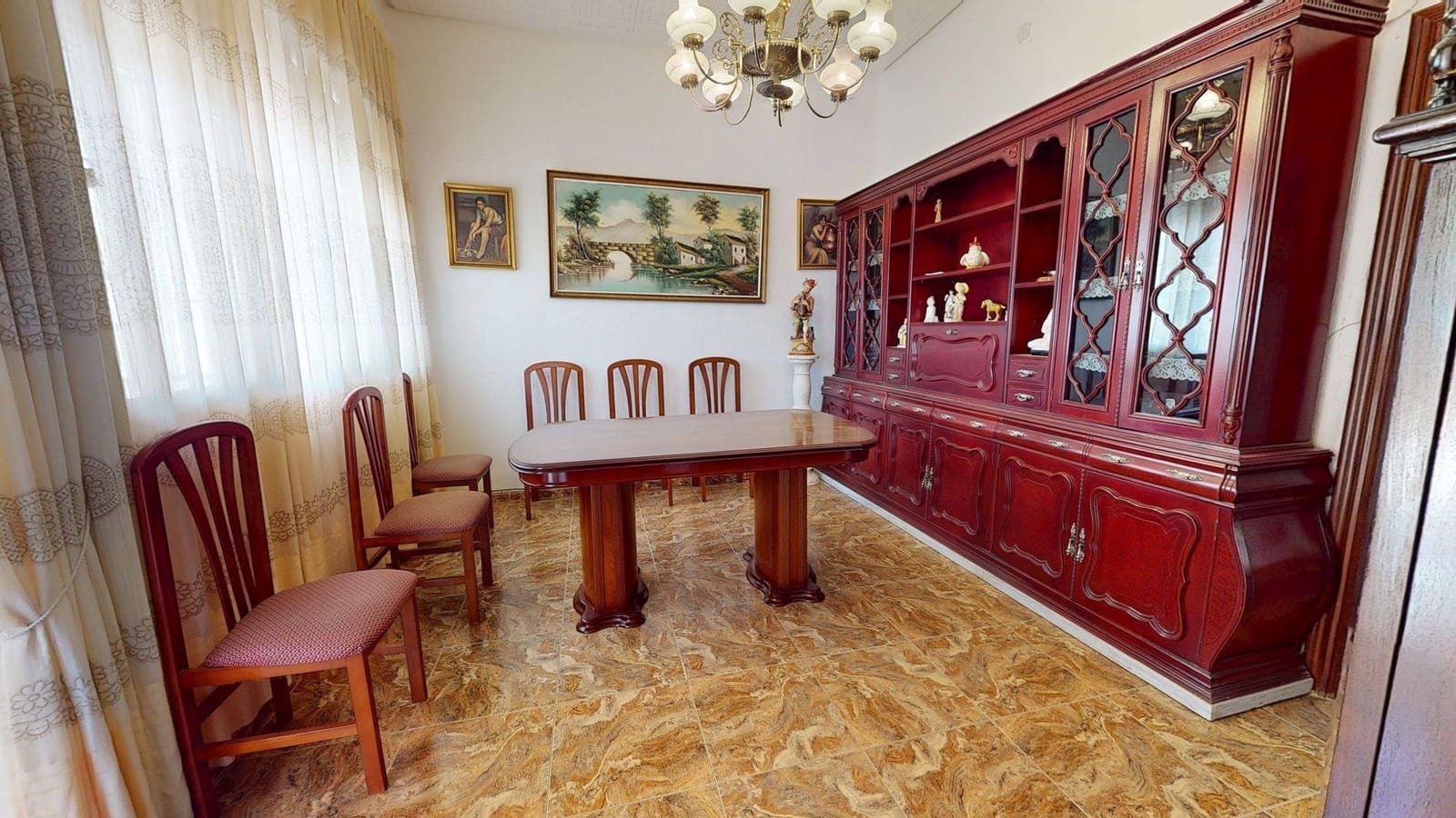 3 chambre Bungalow à vendre à Cordoue ville avec garage - 212 000 € (Ref: 9452797)