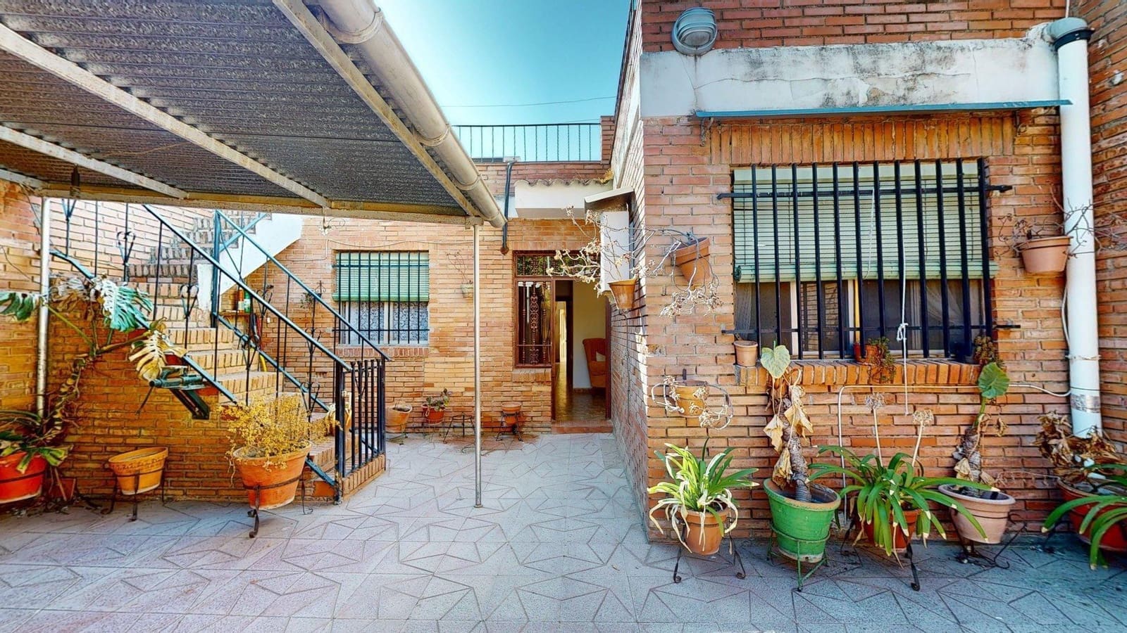 3 chambre Bungalow à vendre à Cordoue ville avec garage - 212 000 € (Ref: 9452797)