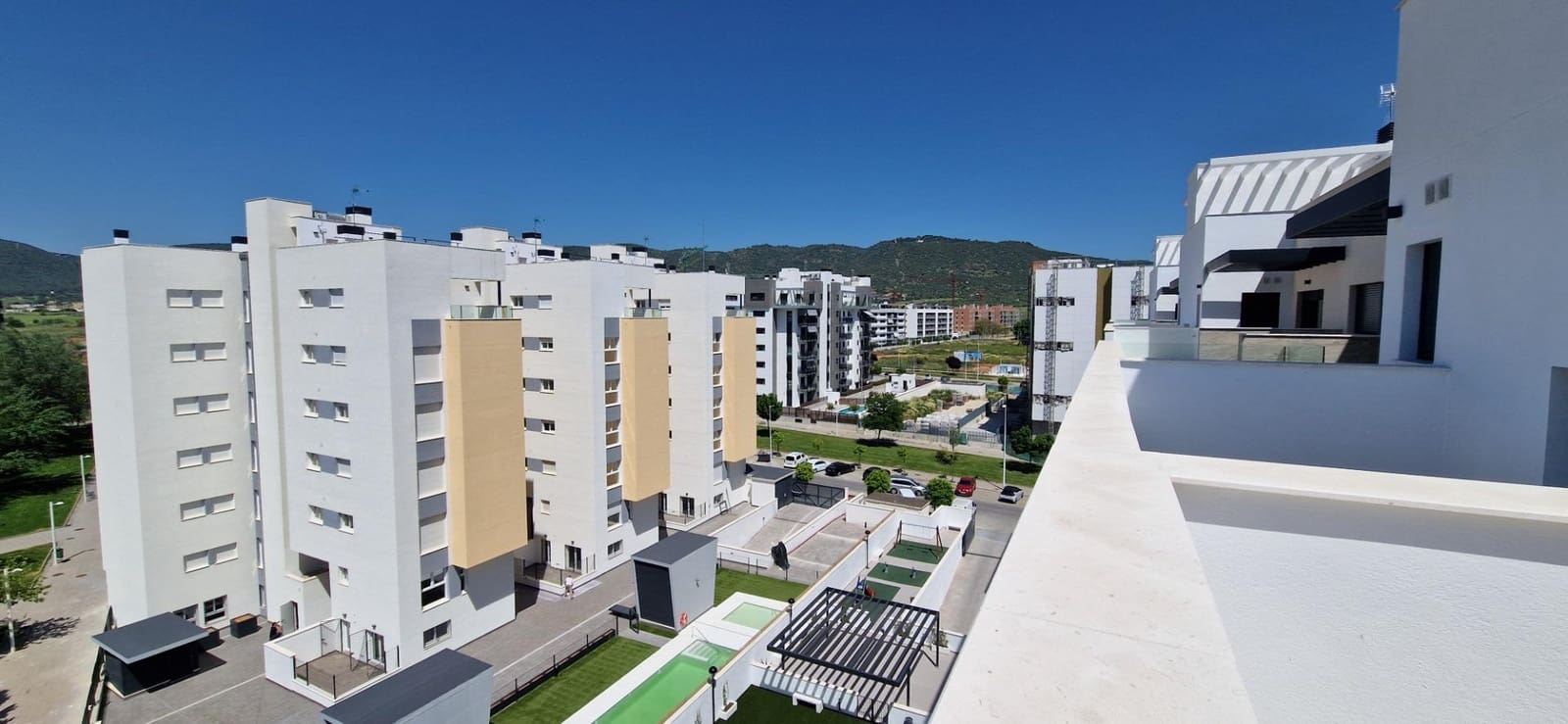 4 camera da letto Attico in vendita in Cordova citta con piscina garage - 459.000 € (Rif: 9453265)