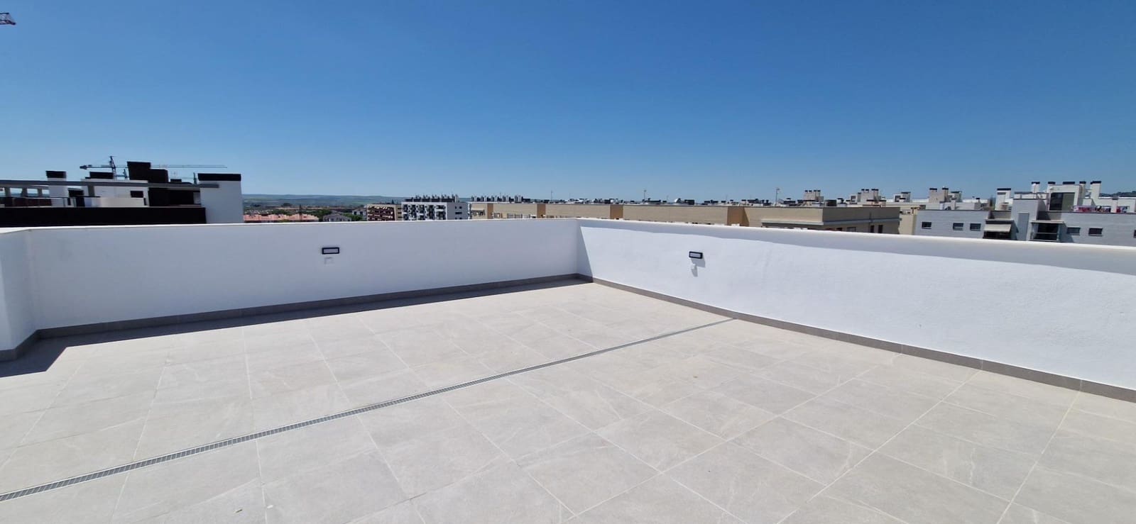 4 camera da letto Attico in vendita in Cordova citta con piscina garage - 459.000 € (Rif: 9453265)