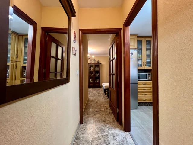 2 soveværelse Lejlighed til salg i Levante, Córdoba by - € 154.900 (Ref: 9468538)