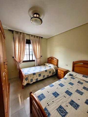 4 bedroom Flat for sale in San Rafael de la Albaida, Córdoba city with garage - € 325,000 (Ref: 9468539)