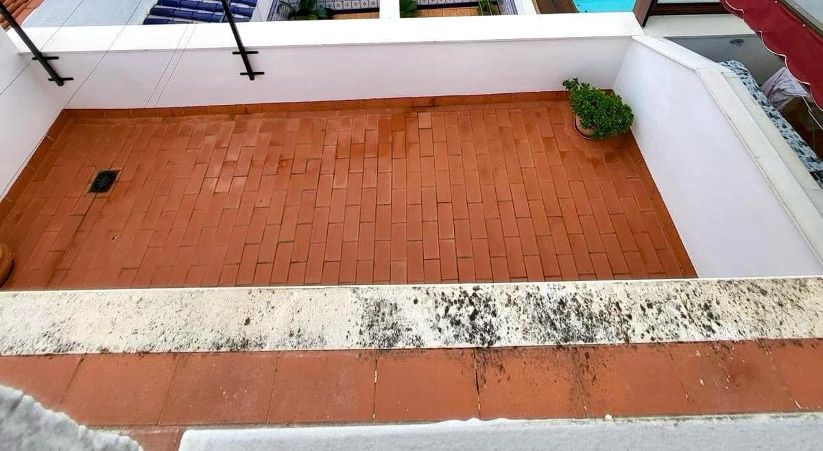 4 bedroom Flat for sale in Cordoba city with garage - € 325,000 (Ref: 9468539)