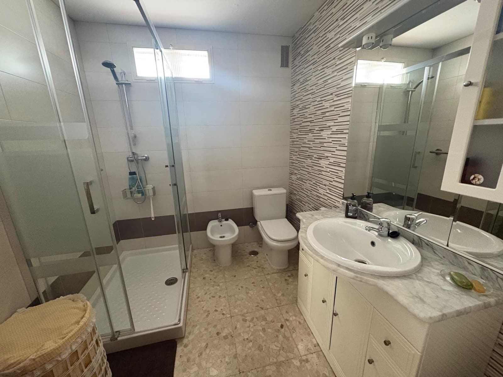 6 quarto Apartamento para venda em Cordova cidade com garagem - 385 000 € (Ref: 9470469)