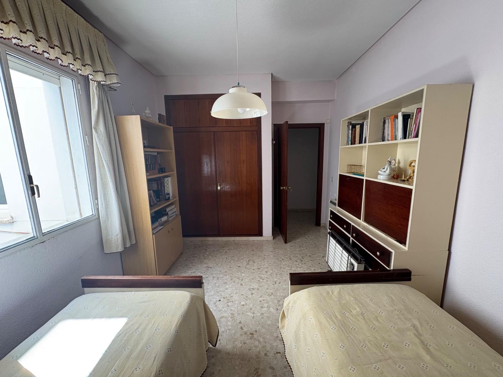 6 quarto Apartamento para venda em Cordova cidade com garagem - 385 000 € (Ref: 9470469)