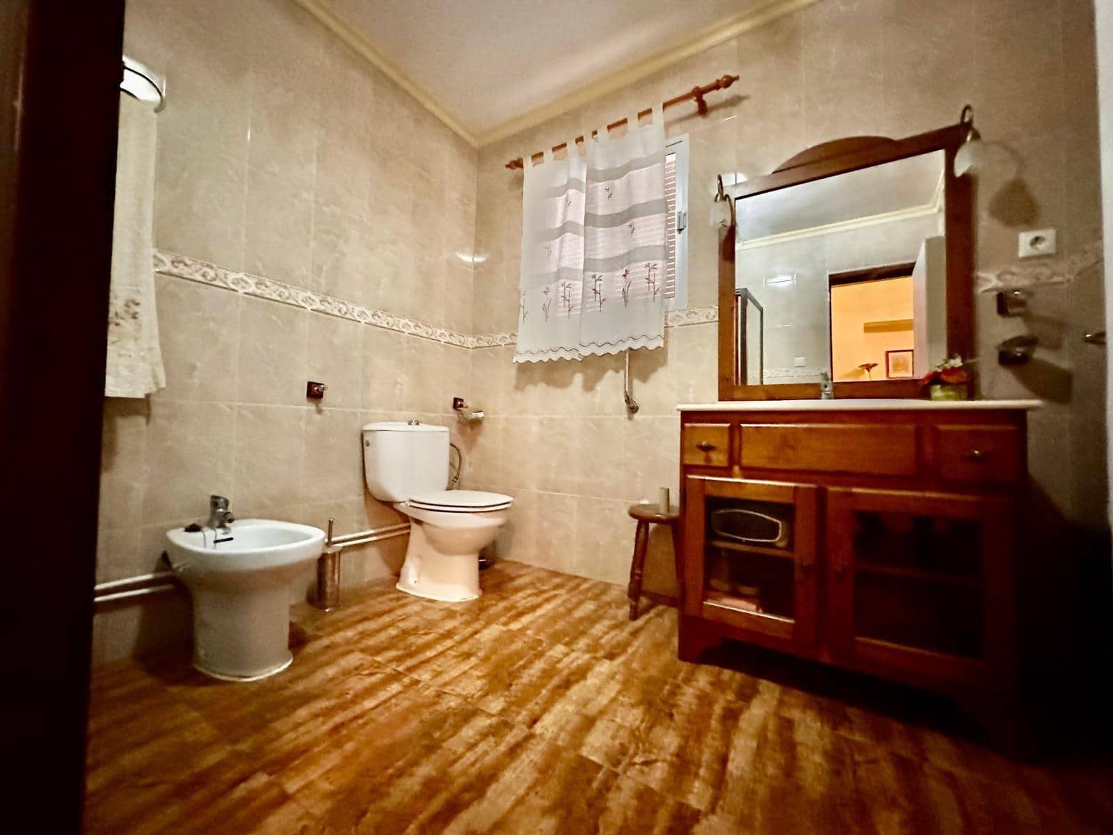 3 makuuhuone Maalaistalo myytävänä paikassa Fuente Obejuna - 70 000 € (Ref: 9471216)