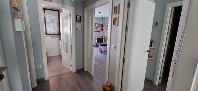 2 quarto Apartamento para venda em Ciudad Jardín, Córdova cidade - 214 800 € (Ref: 9473041)