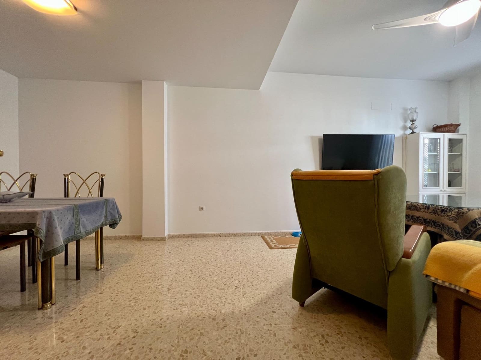 3 soverom Rekkehus til salgs i La Carlota med garasje - € 160 000 (Ref: 9473042)