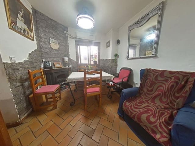 3 bedroom Townhouse for sale in Cañero, Córdoba city - € 230,000 (Ref: 9474259)