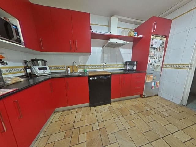 3 bedroom Townhouse for sale in Cañero, Córdoba city - € 230,000 (Ref: 9474259)