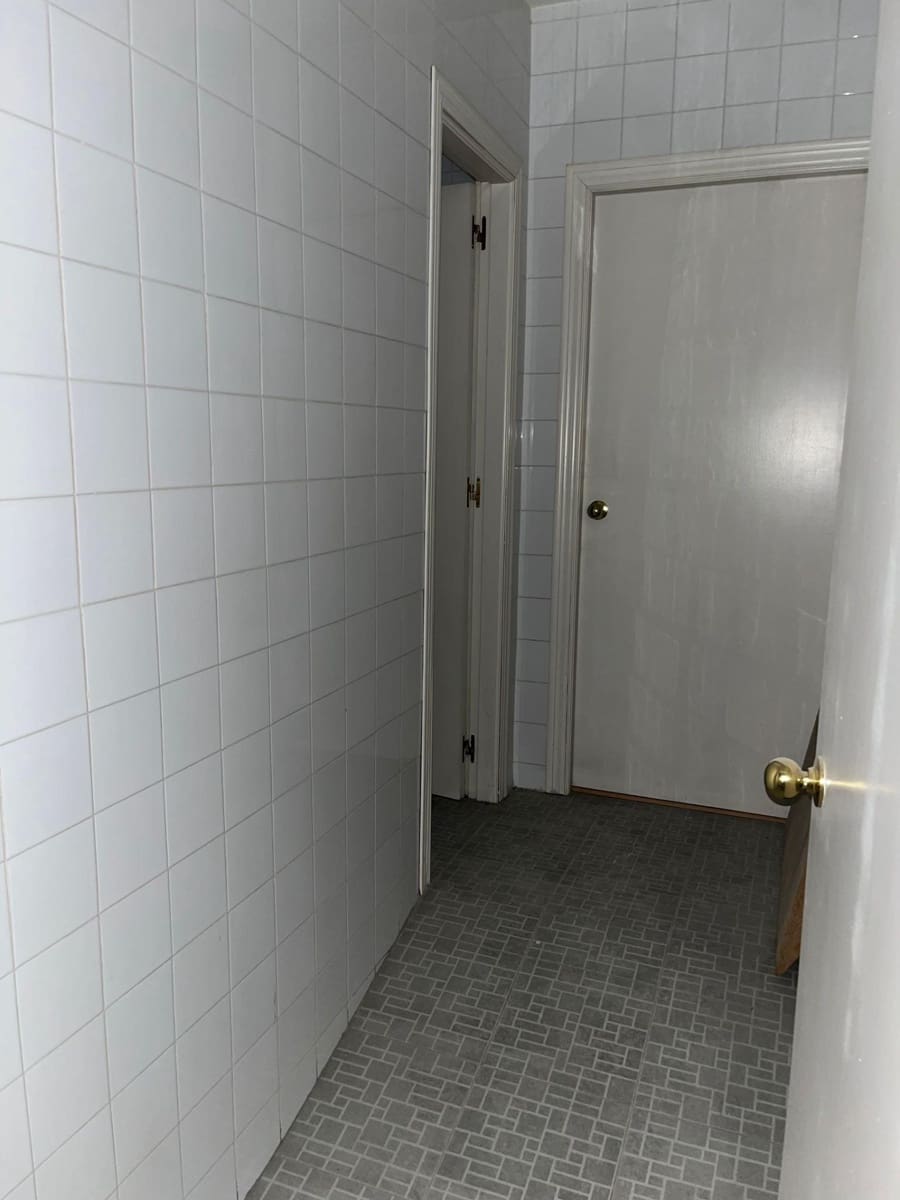 Erhverv til salg i Cordoba by - € 248.000 (Ref: 9476200)