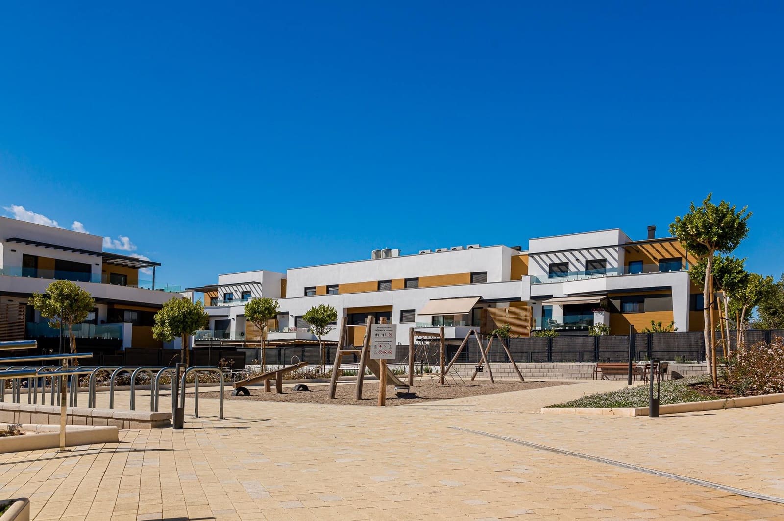 Ático de 4 habitaciones en Córdoba ciudad en venta con piscina garaje - 509.400 € (Ref: 9476204)