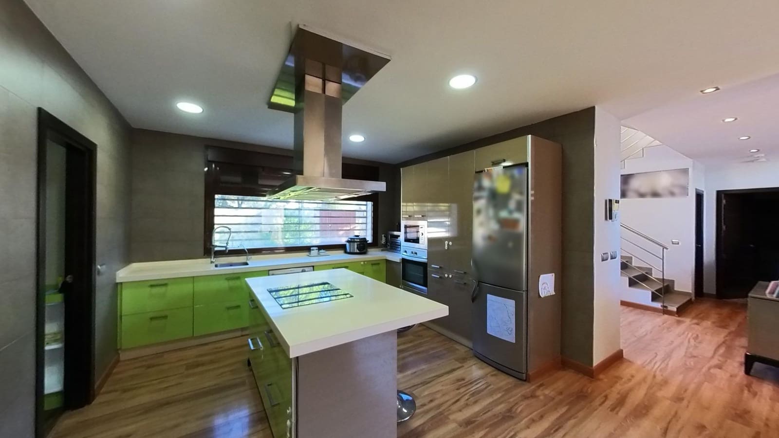 5 slaapkamer Villa te koop in Cordoba stad met zwembad garage - € 429.000 (Ref: 9476205)