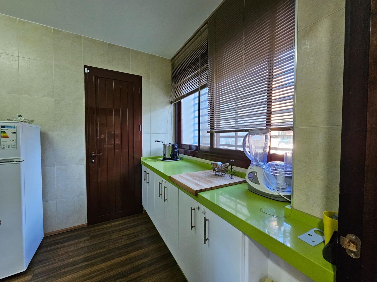 5 slaapkamer Villa te koop in Cordoba stad met zwembad garage - € 429.000 (Ref: 9476205)