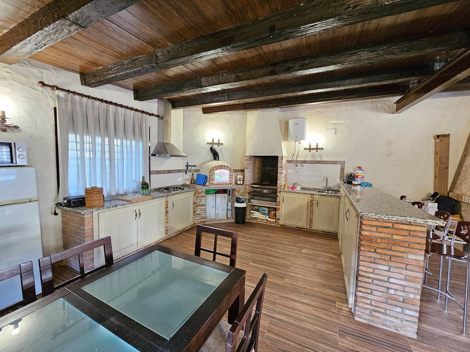 5 slaapkamer Villa te koop in Cordoba stad met zwembad garage - € 429.000 (Ref: 9476205)