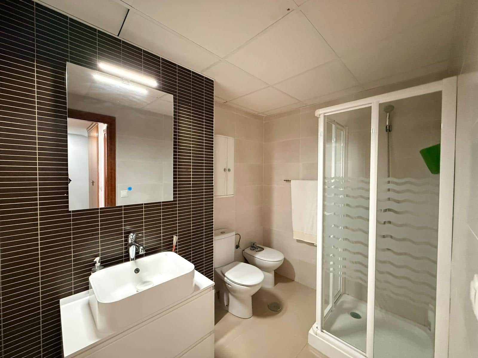 4 bedroom Townhouse for sale in La Victoria with garage - € 159,900 (Ref: 9476211)