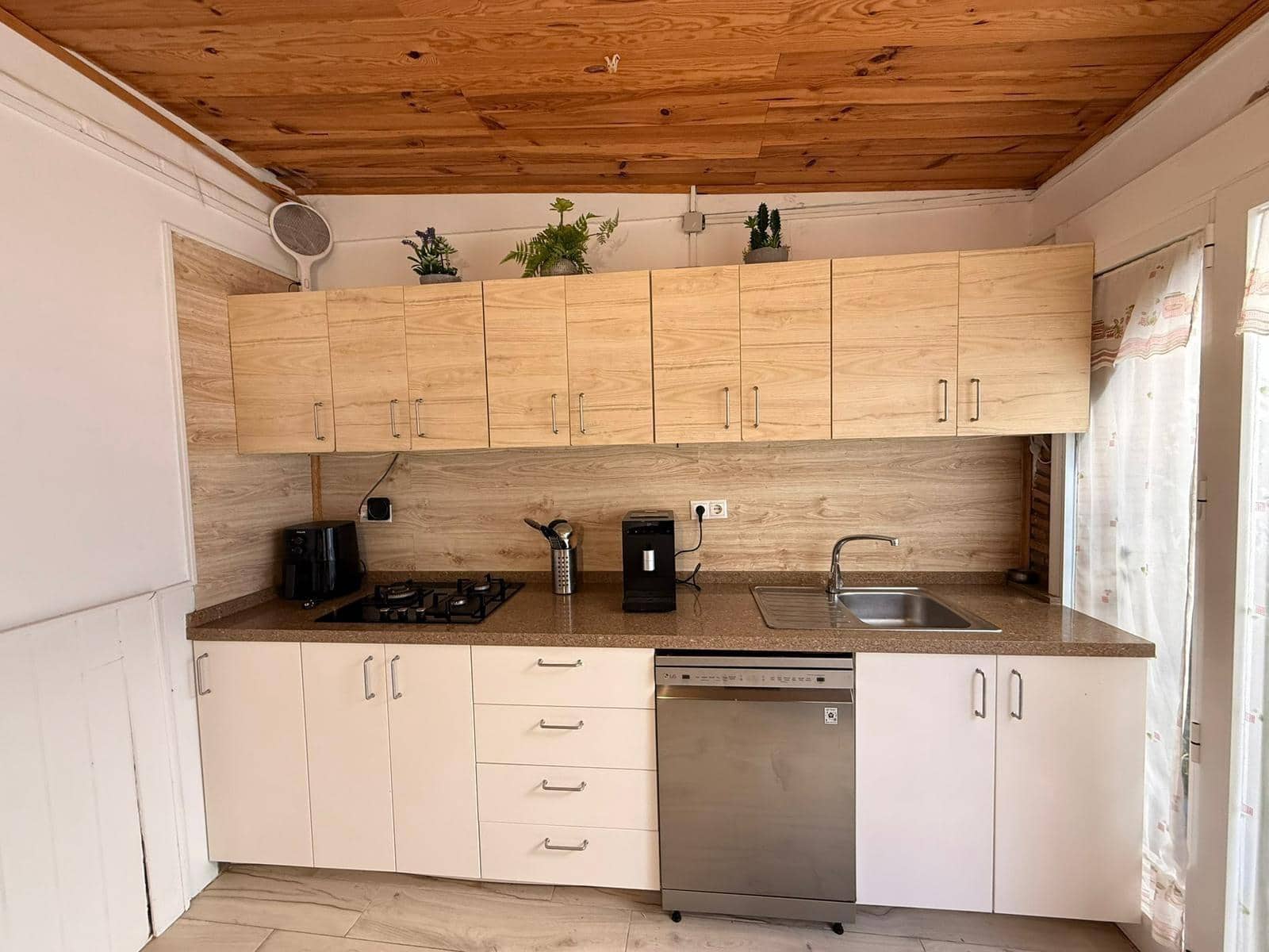 4 bedroom Townhouse for sale in La Victoria with garage - € 159,900 (Ref: 9476211)