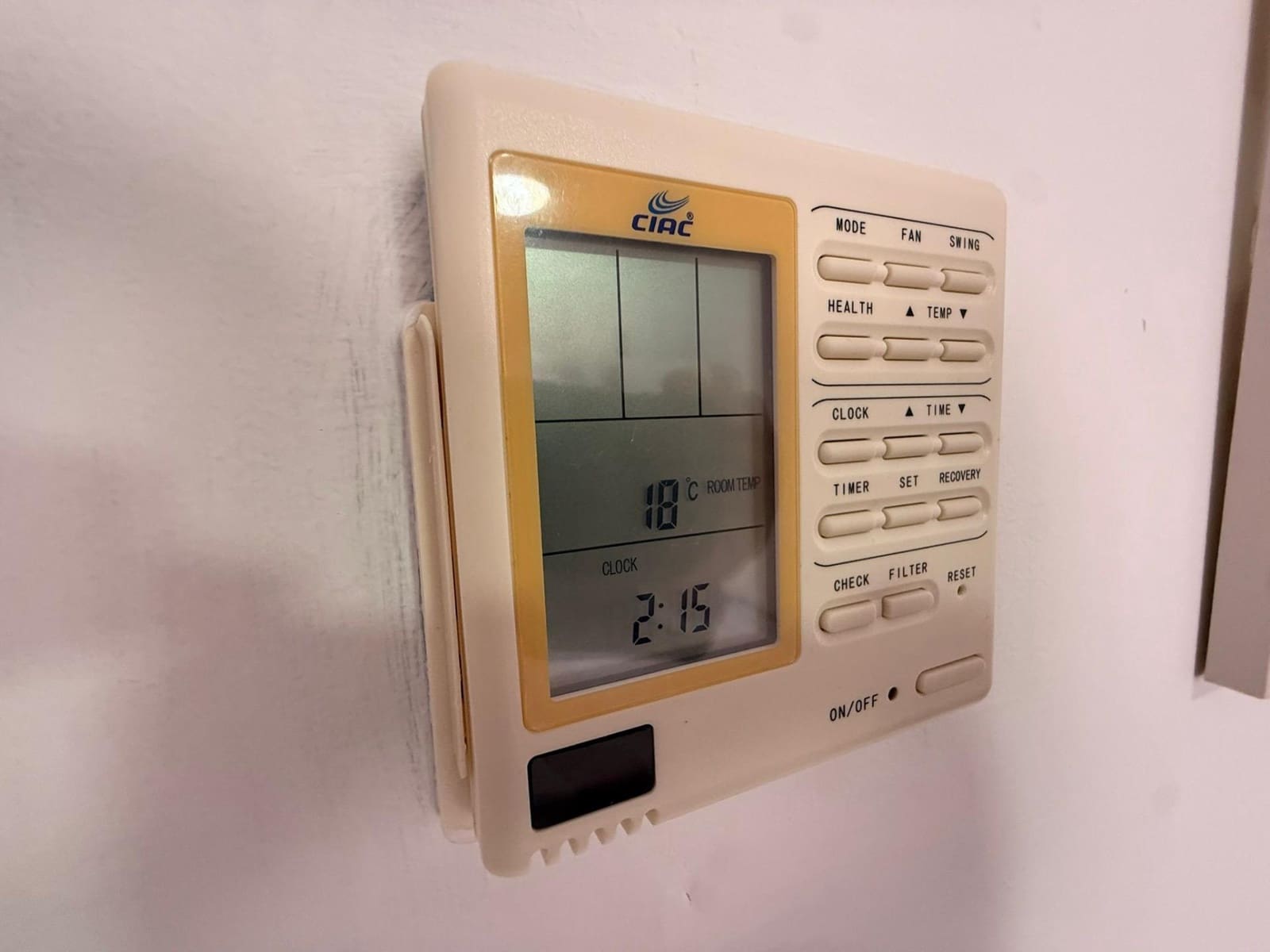 4 bedroom Townhouse for sale in La Victoria with garage - € 159,900 (Ref: 9476211)