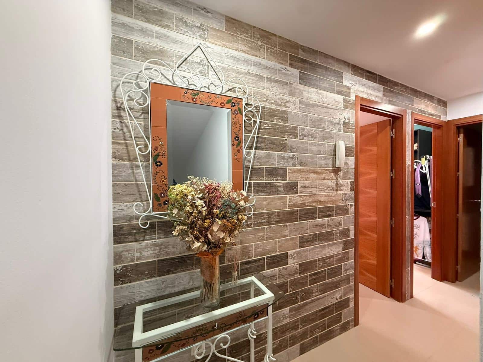 4 bedroom Townhouse for sale in La Victoria with garage - € 159,900 (Ref: 9476211)