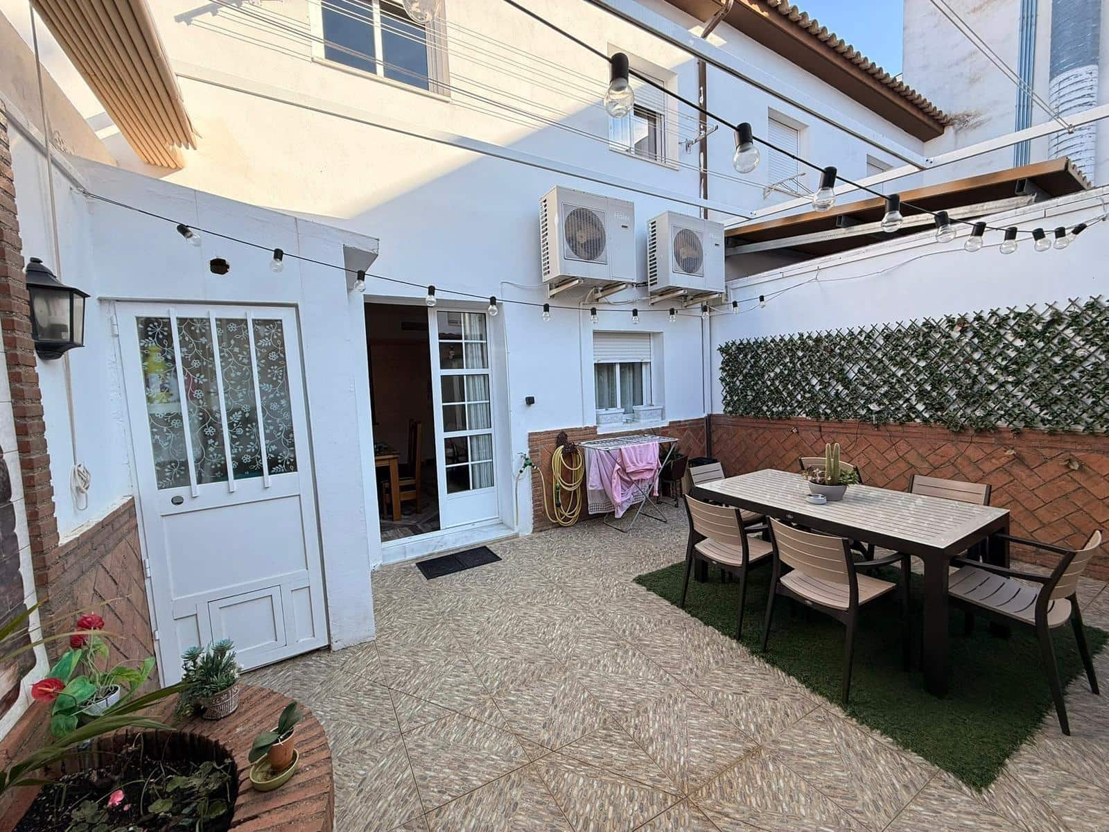 4 bedroom Townhouse for sale in La Victoria with garage - € 159,900 (Ref: 9476211)