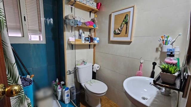 3 sypialnia Mieszkanie na sprzedaż w Miasto Kordoba - 131 000 € (Ref: 9478770)